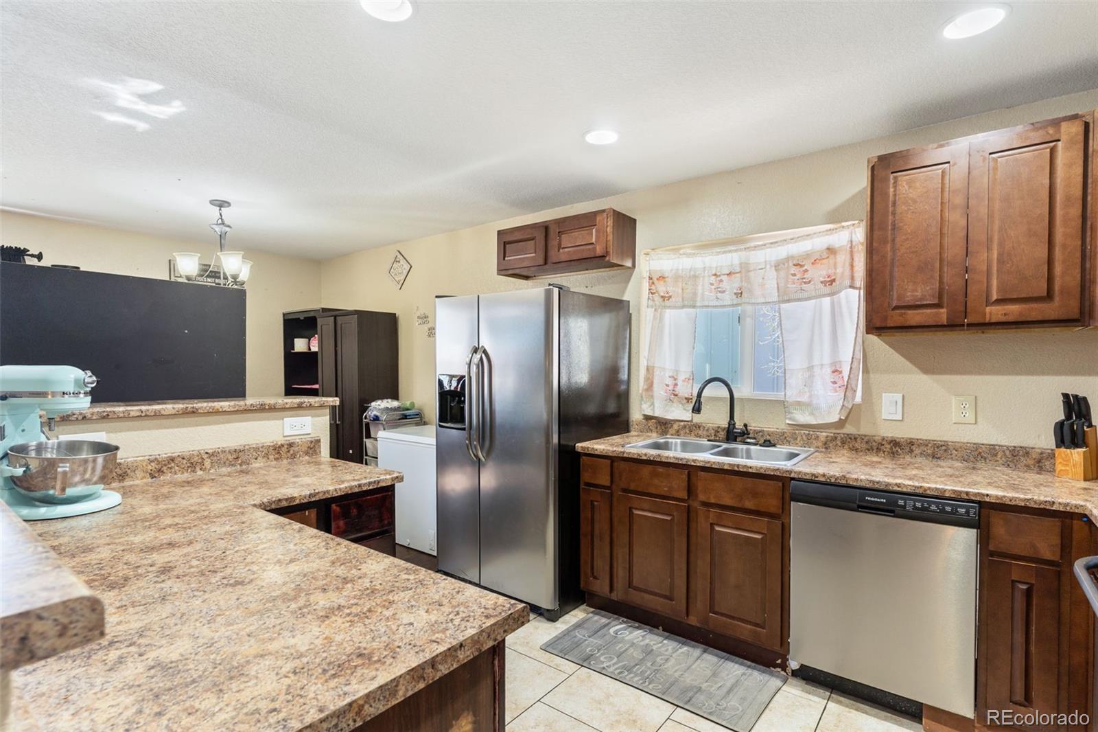 MLS Image #5 for 616  squire street,colorado springs, Colorado