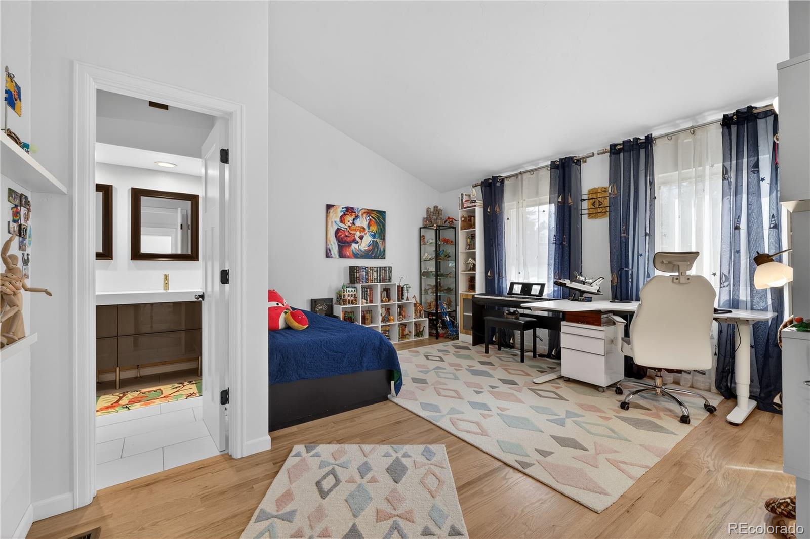 MLS Image #14 for 10877 e berry place,englewood, Colorado