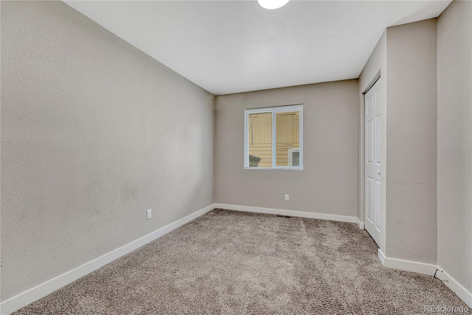 MLS Image #15 for 1158 s navajo street,denver, Colorado