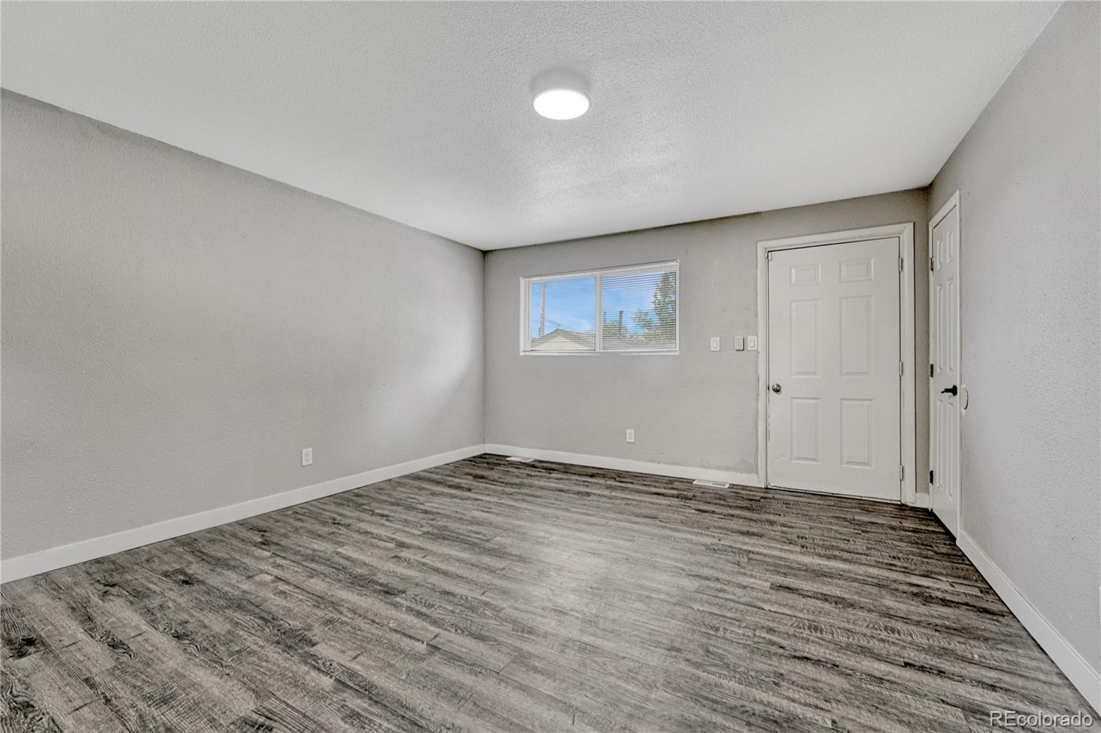MLS Image #4 for 1158 s navajo street,denver, Colorado