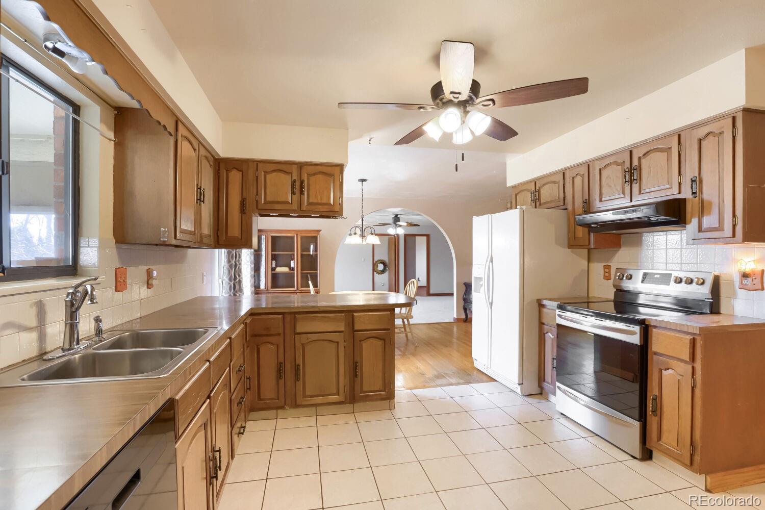 MLS Image #5 for 5566  fir avenue,erie, Colorado