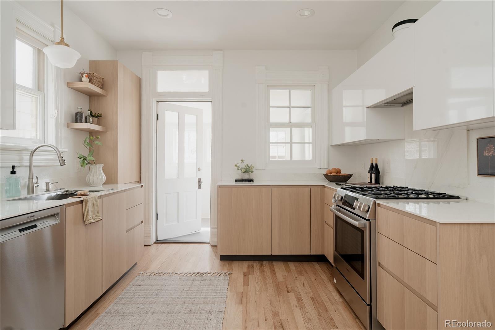 MLS Image #7 for 3460 w 31st avenue,denver, Colorado