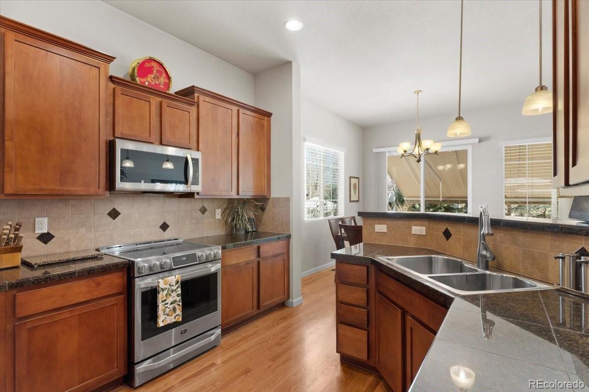 MLS Image #10 for 7824 s jasper way,englewood, Colorado