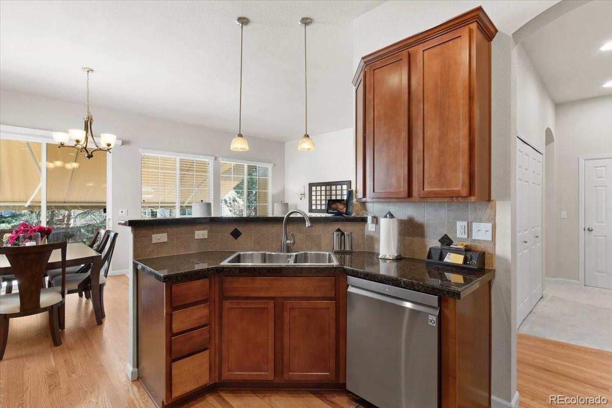 MLS Image #8 for 7824 s jasper way,englewood, Colorado