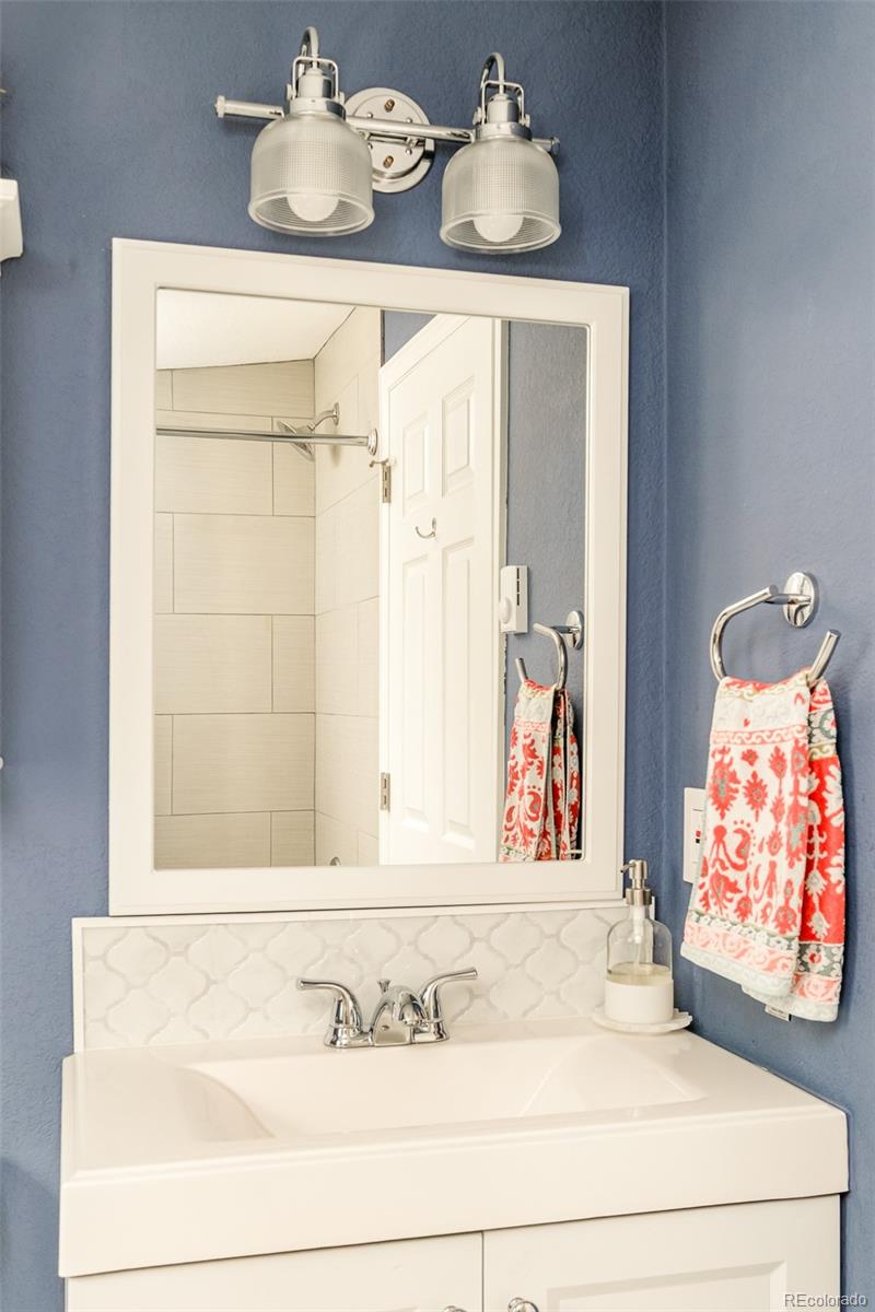 MLS Image #25 for 5634 e minnesota drive,denver, Colorado