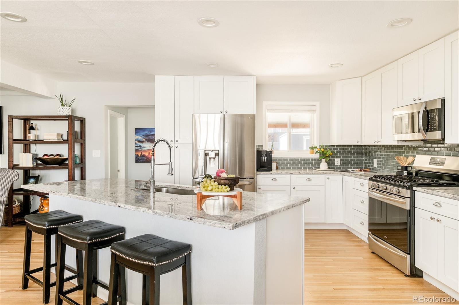 MLS Image #8 for 5634 e minnesota drive,denver, Colorado