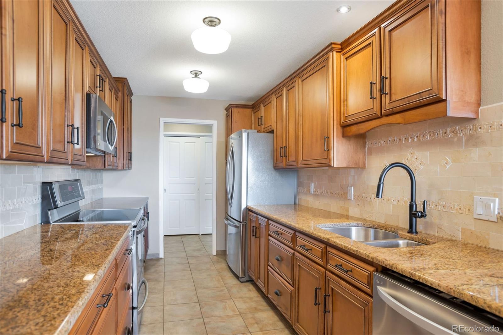 MLS Image #7 for 7865 e mississippi avenue 1108,denver, Colorado