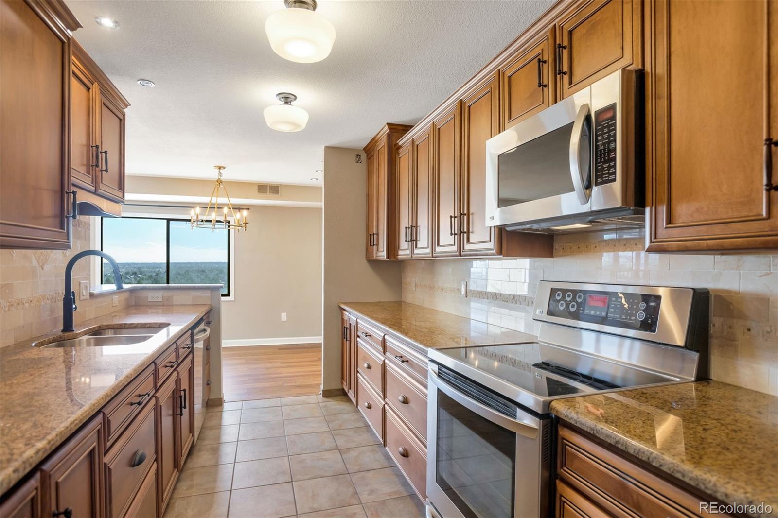 MLS Image #8 for 7865 e mississippi avenue 1108,denver, Colorado