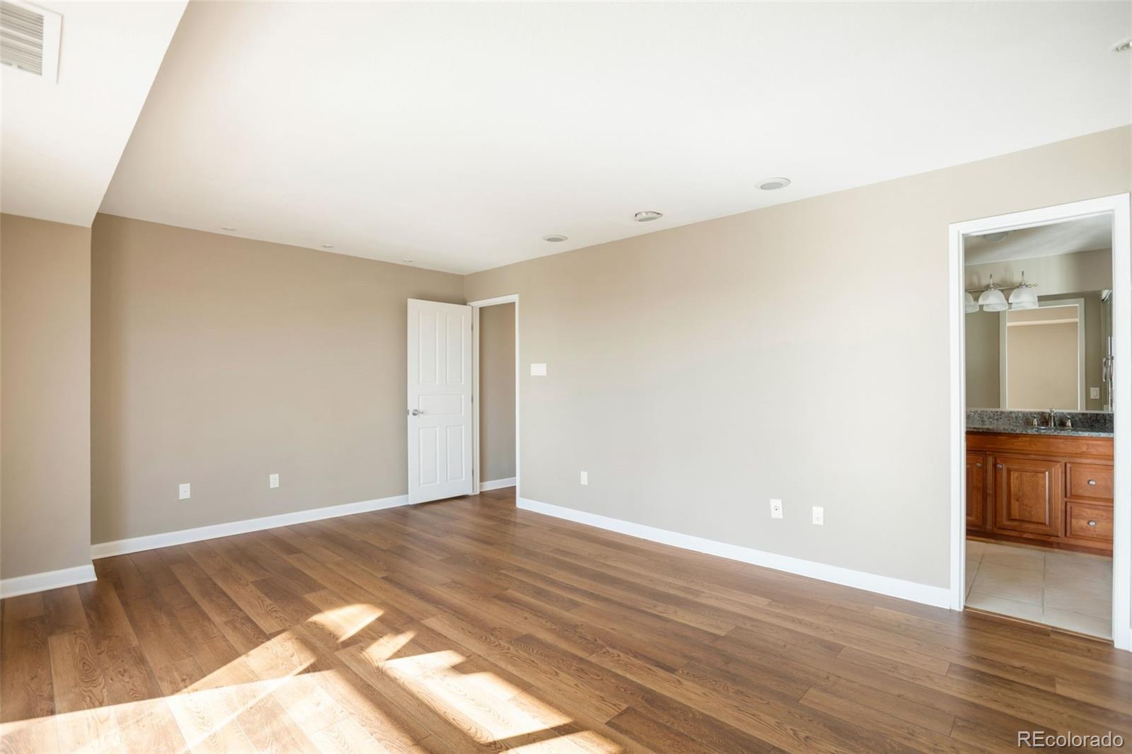 MLS Image #9 for 7865 e mississippi avenue 1108,denver, Colorado