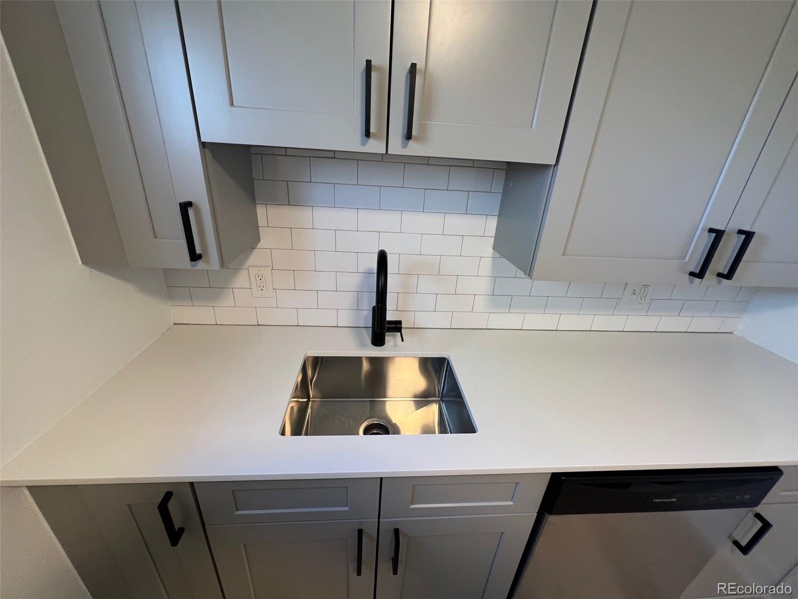 MLS Image #3 for 671 s stuart street,denver, Colorado