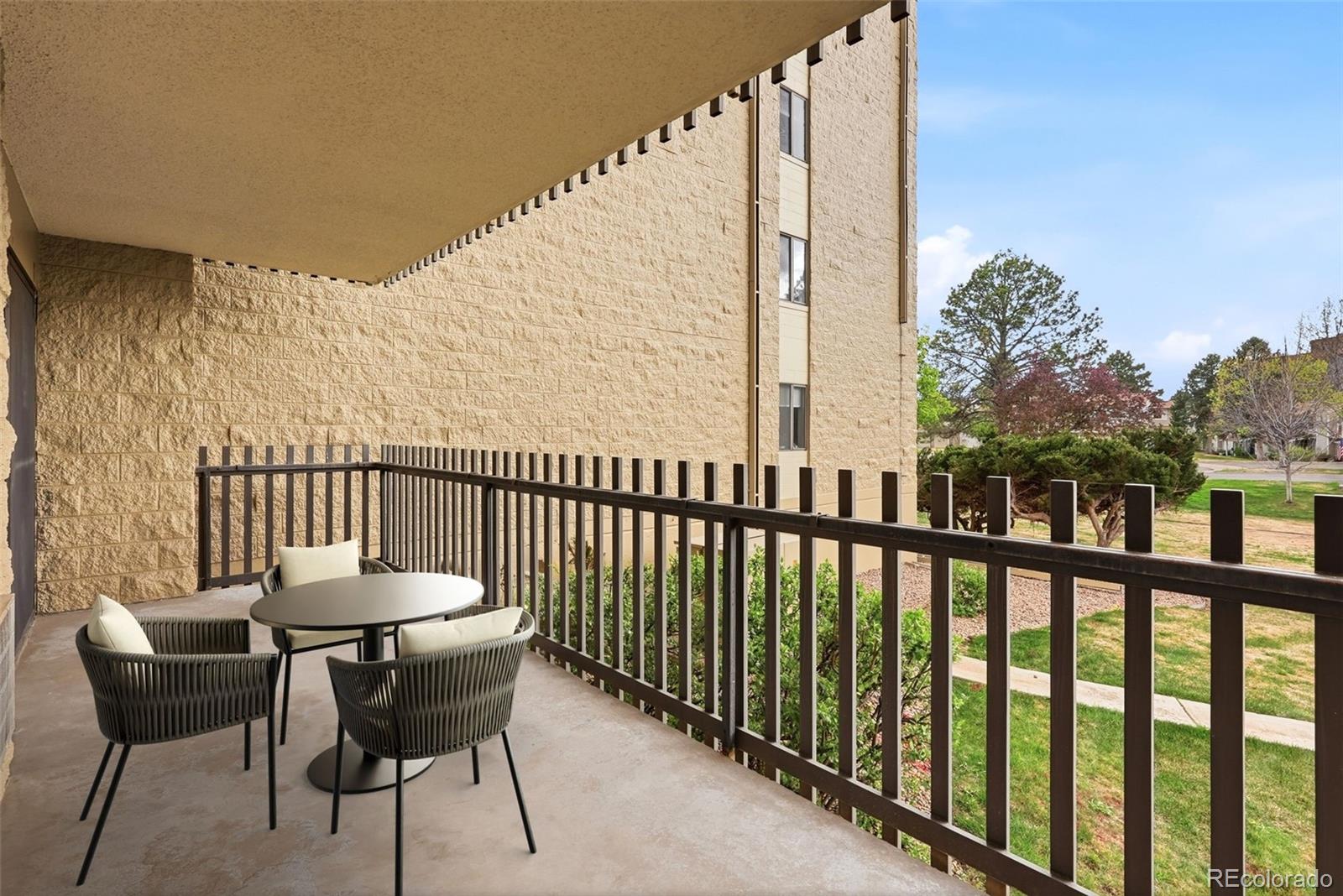 MLS Image #4 for 13601 e marina drive,aurora, Colorado
