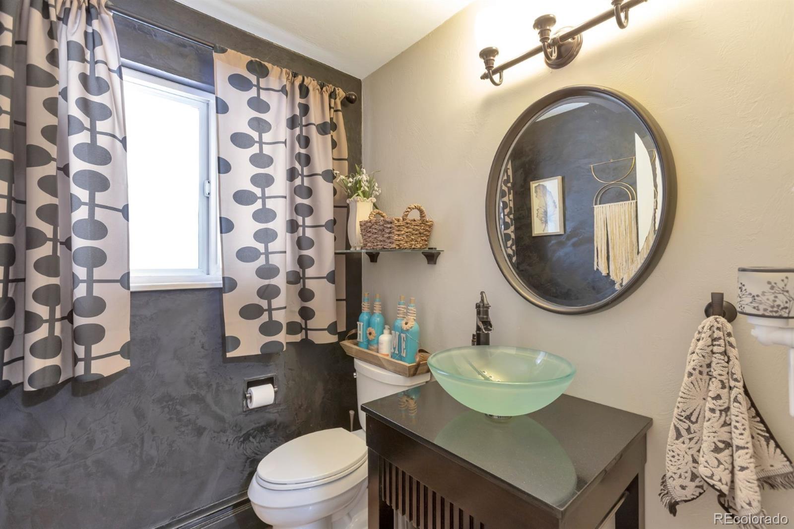 MLS Image #13 for 5401 w lakeridge road,lakewood, Colorado