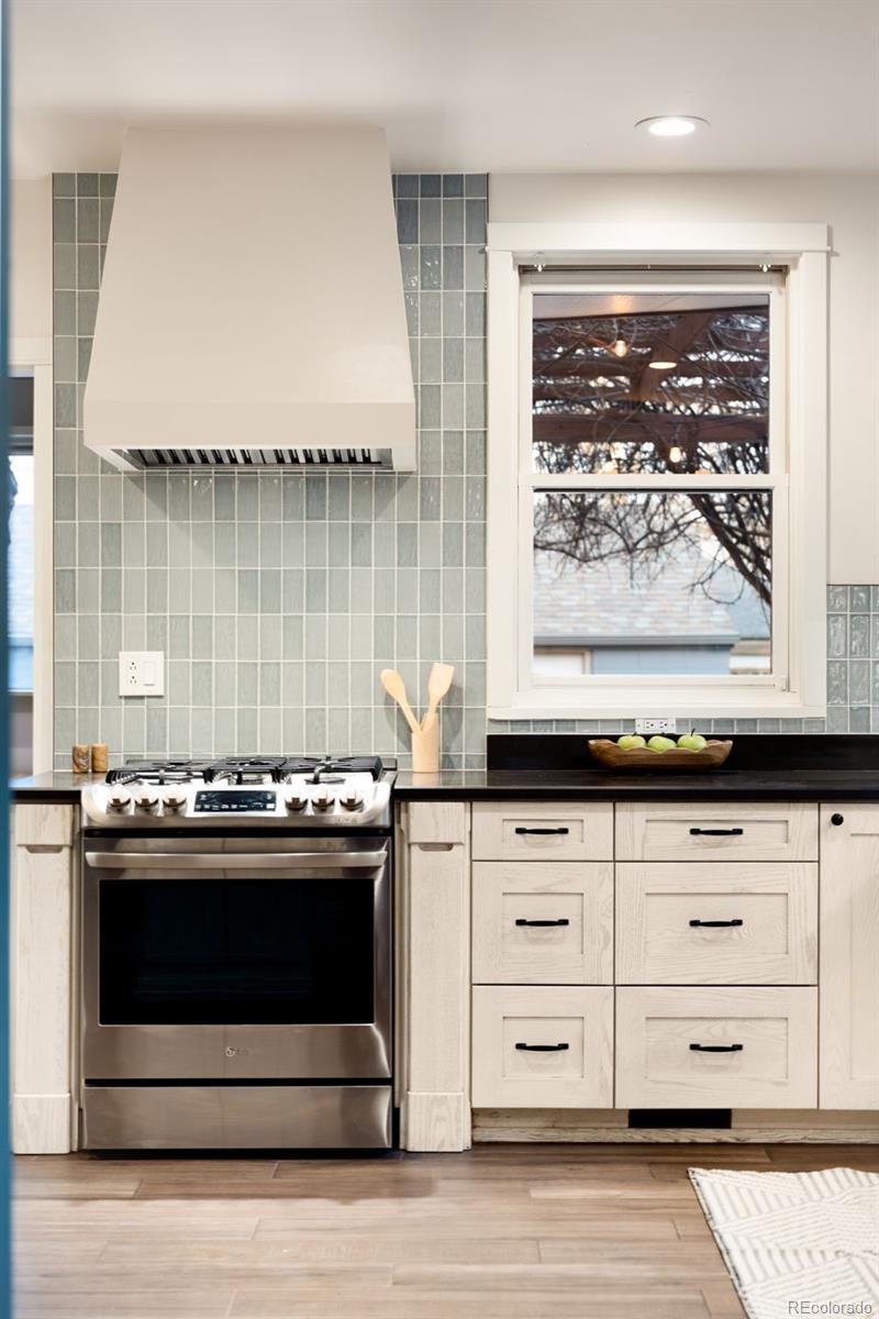 MLS Image #12 for 3740  stuart street,denver, Colorado