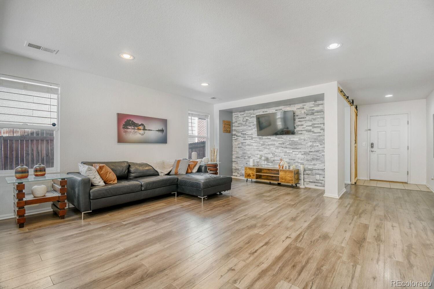 MLS Image #3 for 15686  randolph place,denver, Colorado