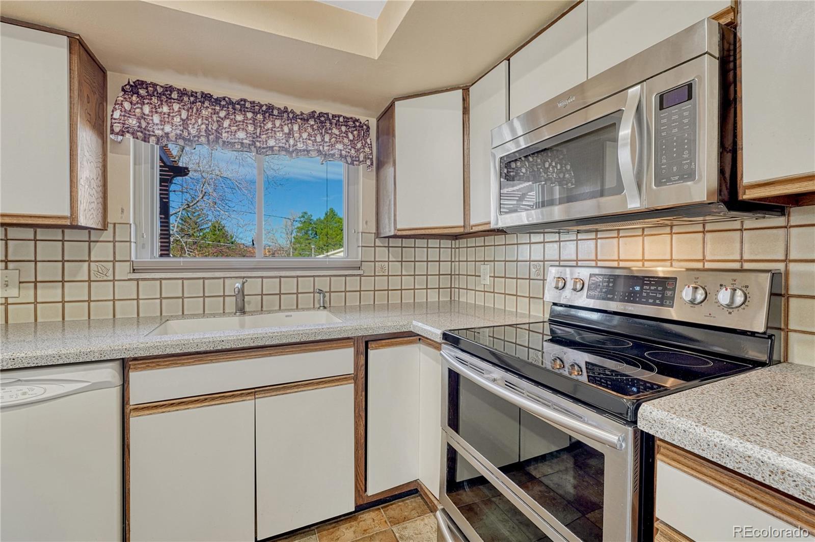 MLS Image #12 for 10453  zuni street,northglenn, Colorado