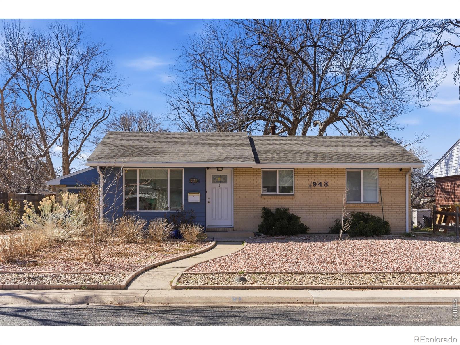 MLS Image #2 for 943 s jamaica street,aurora, Colorado
