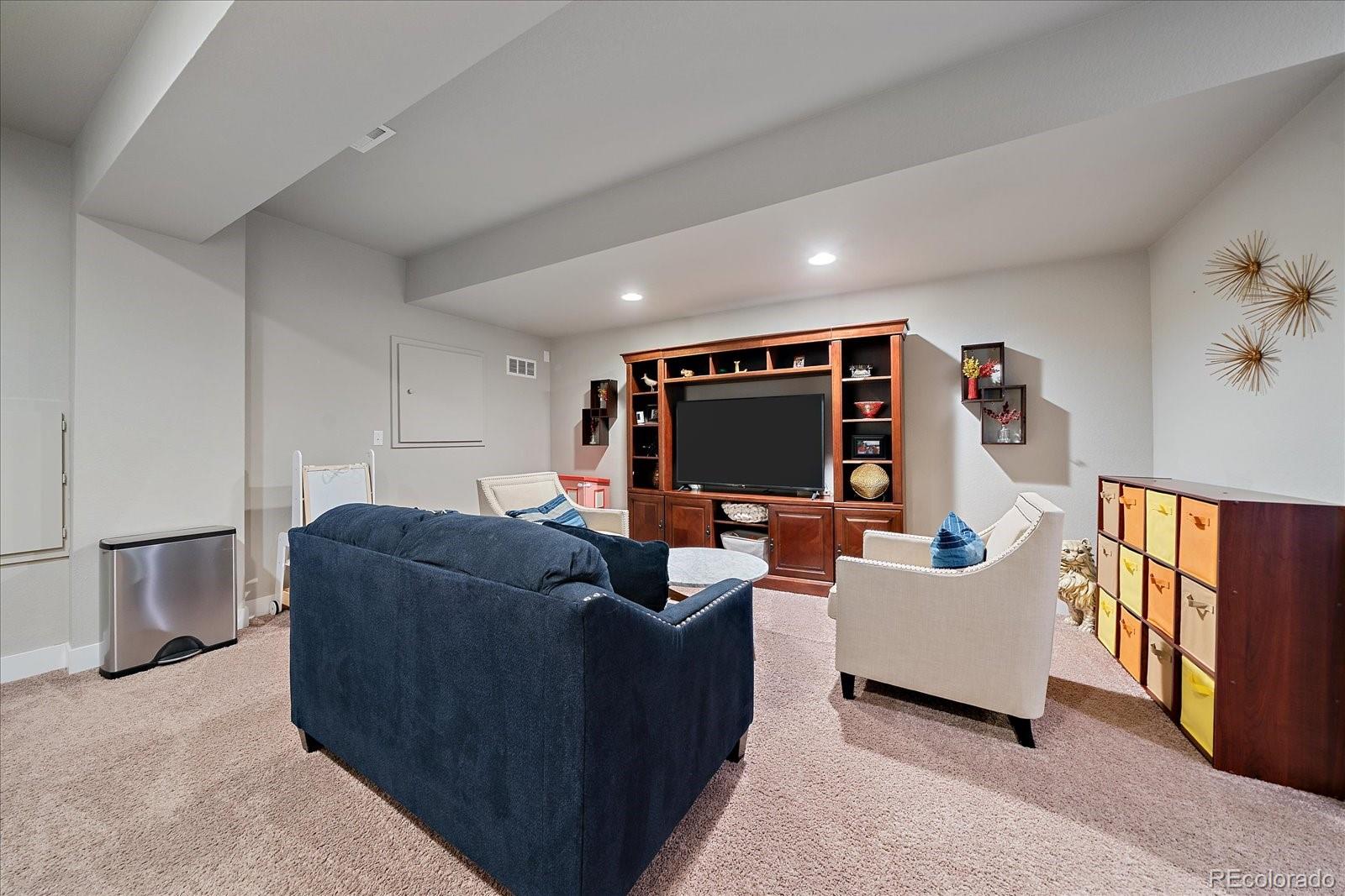 MLS Image #22 for 8758 e 54th place,denver, Colorado