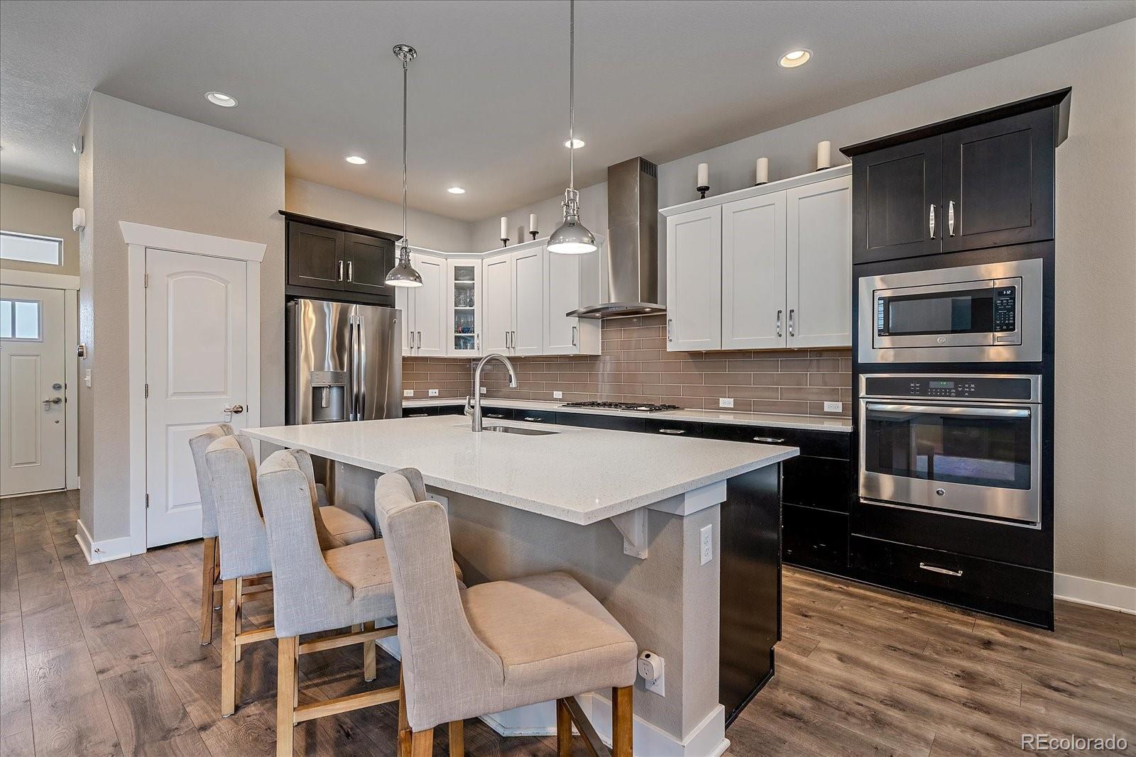 MLS Image #7 for 8758 e 54th place,denver, Colorado