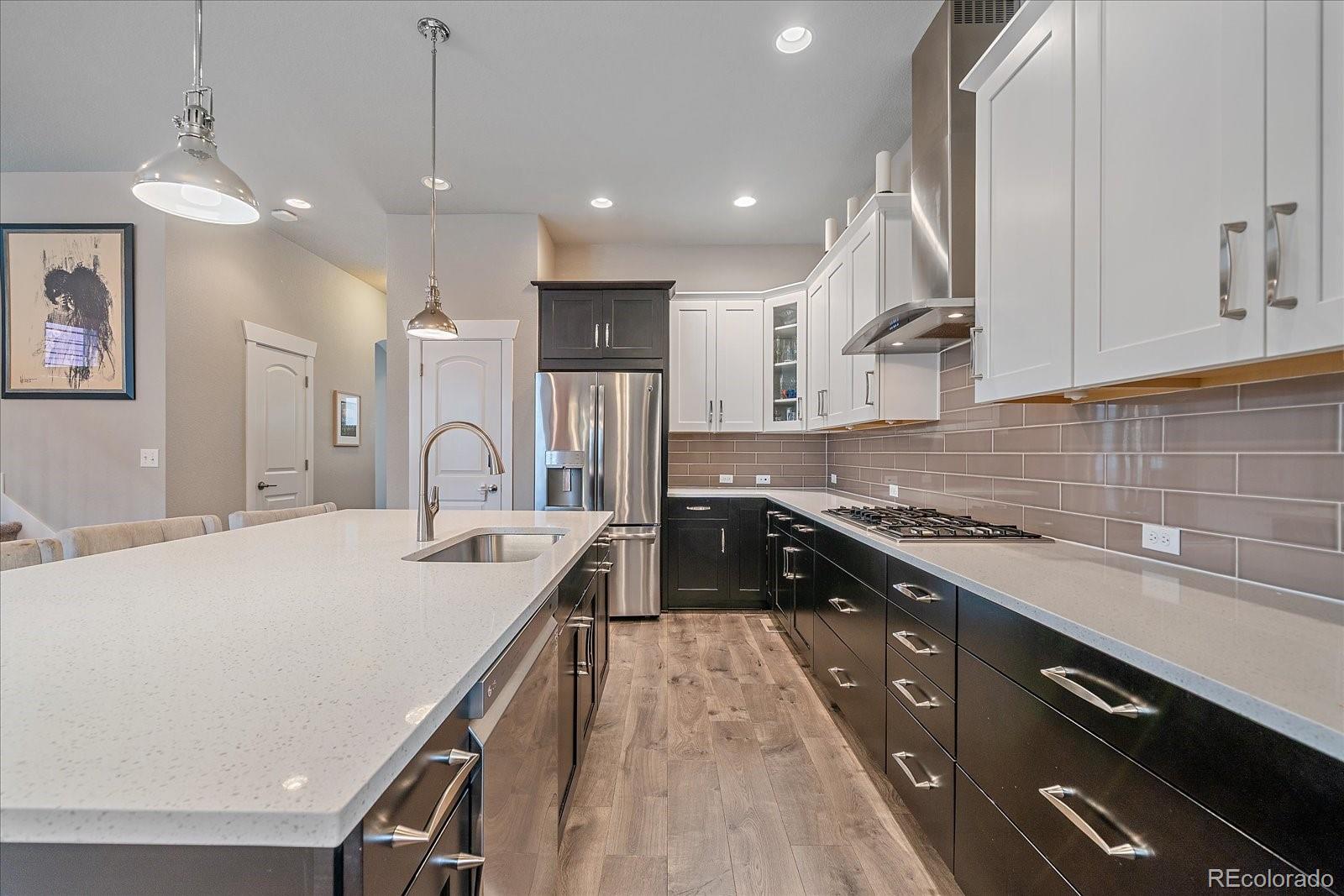 MLS Image #8 for 8758 e 54th place,denver, Colorado