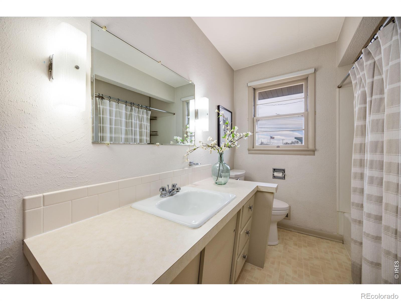 MLS Image #20 for 2431 w 6th street,greeley, Colorado