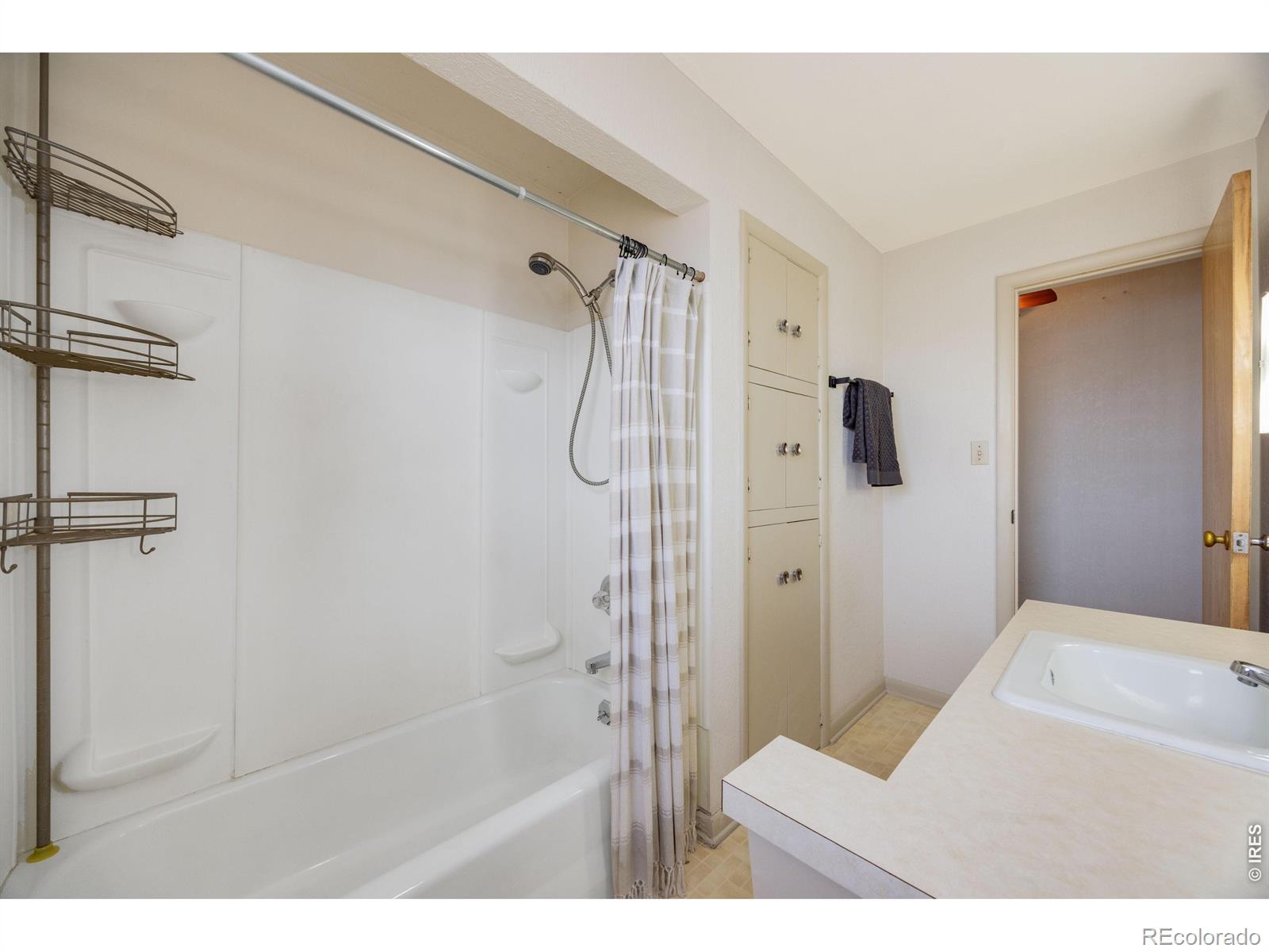 MLS Image #21 for 2431 w 6th street,greeley, Colorado