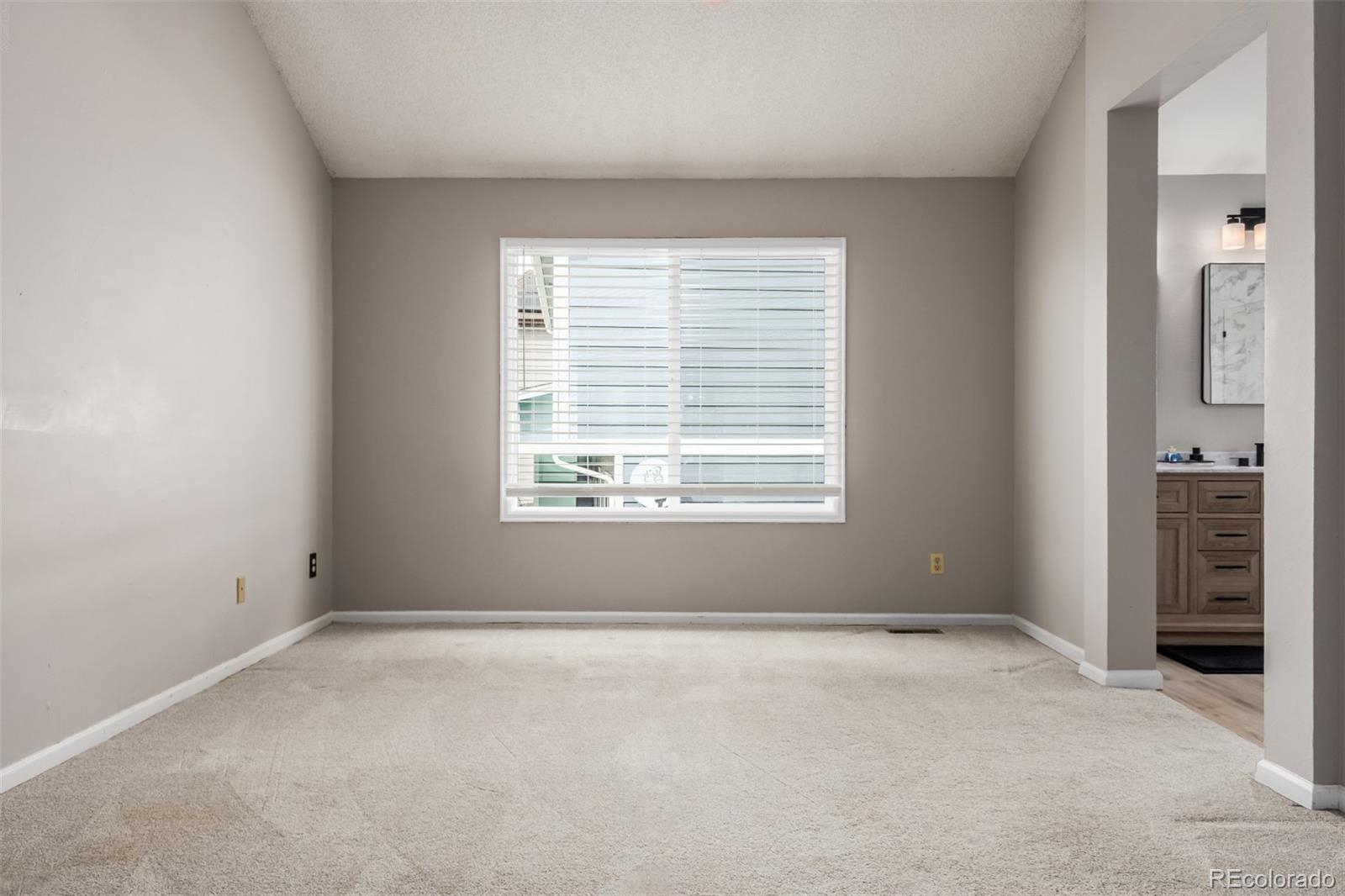 MLS Image #14 for 9407  harvard drive,highlands ranch, Colorado