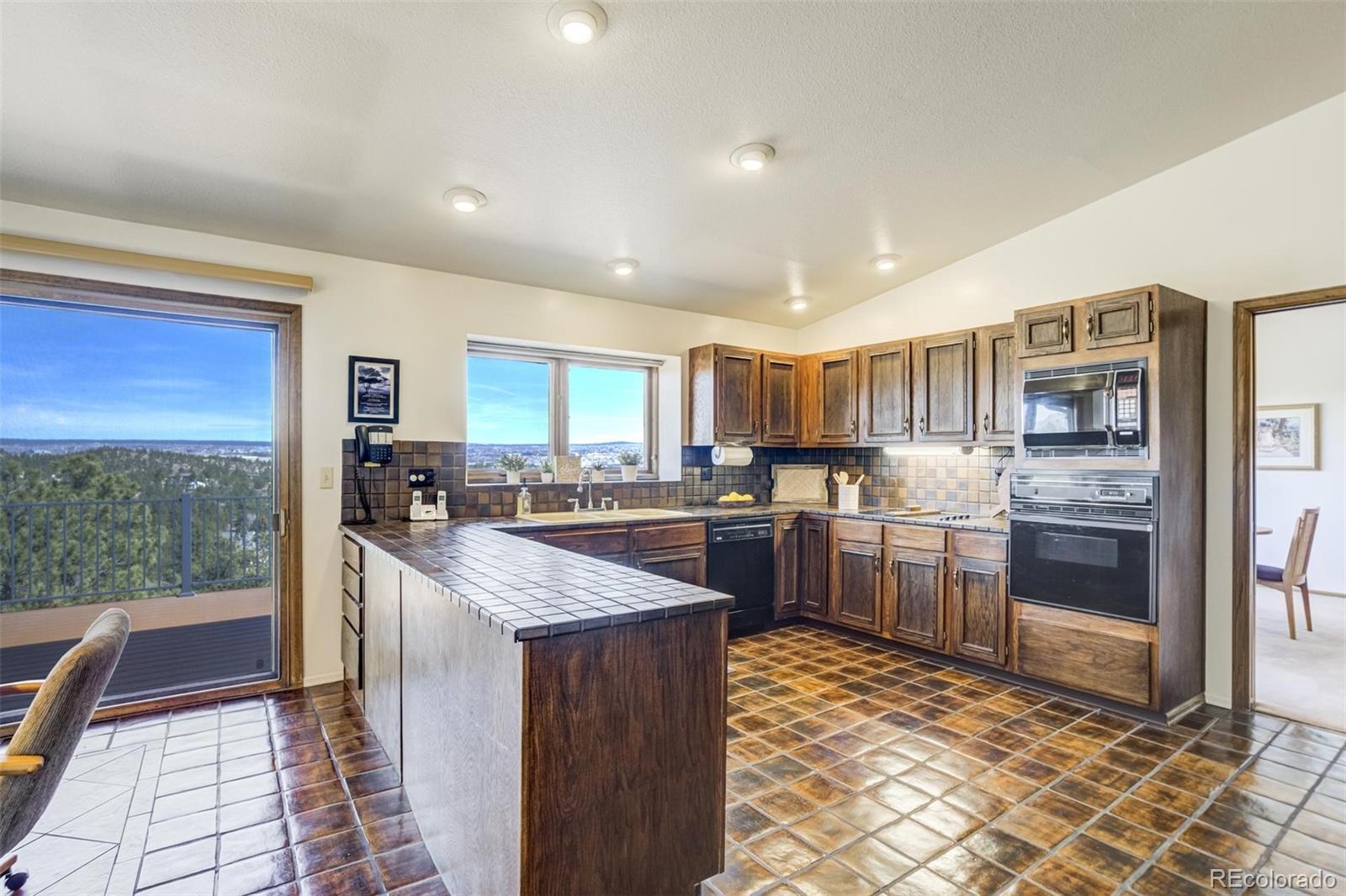 MLS Image #9 for 7035  switchback trail,colorado springs, Colorado