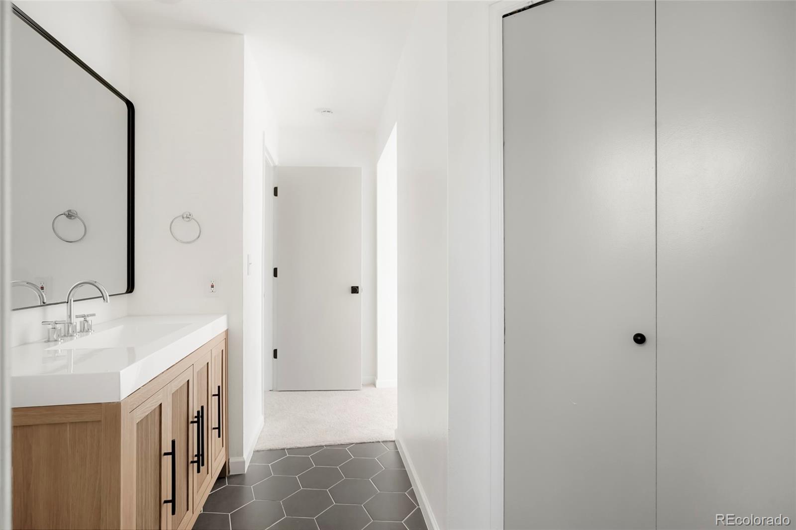 MLS Image #8 for 5362 s danube court,centennial, Colorado