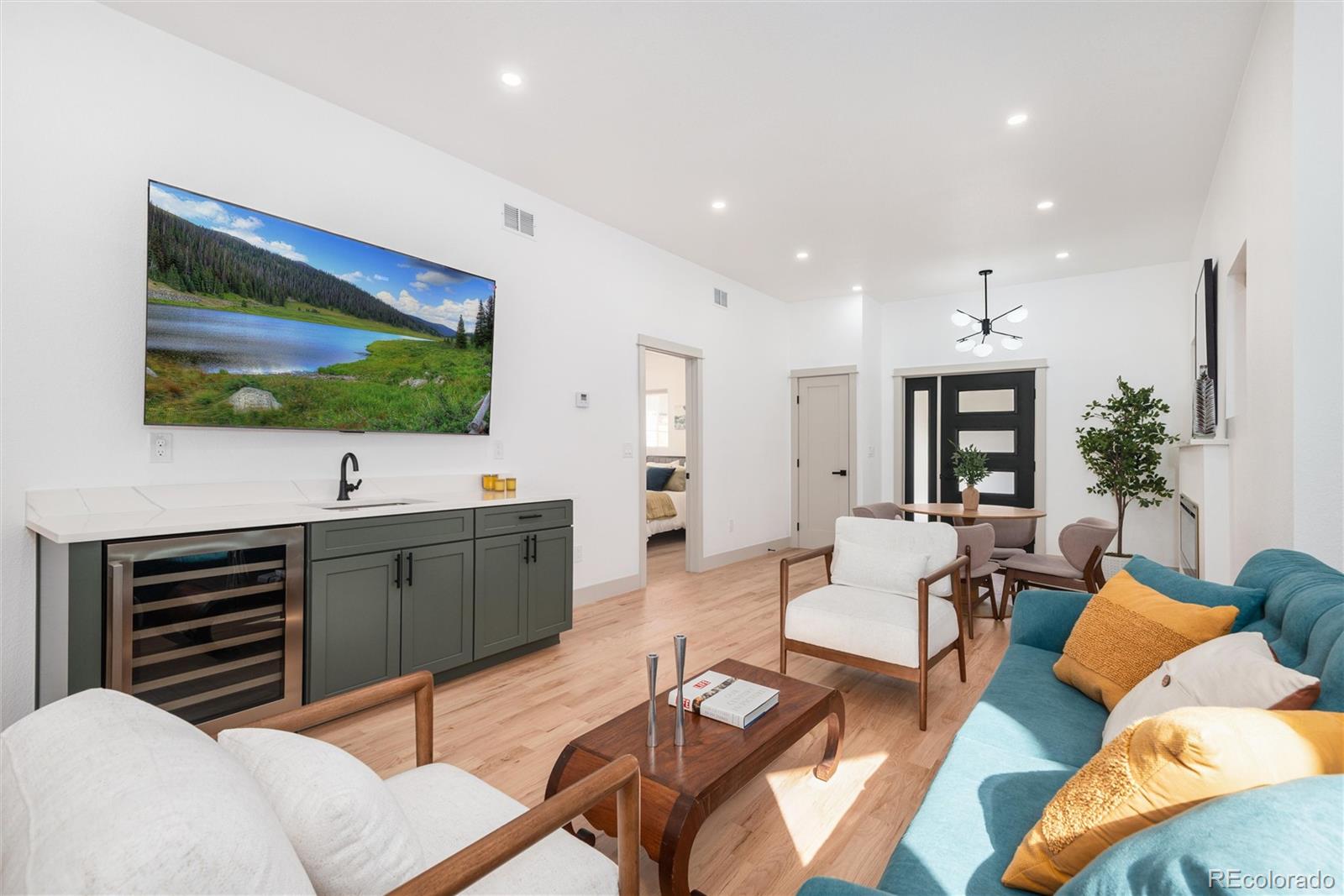 MLS Image #10 for 1643  adams street,denver, Colorado