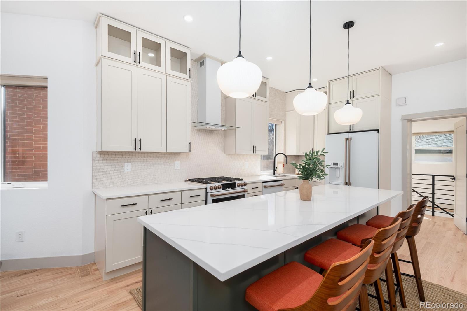 MLS Image #12 for 1643  adams street,denver, Colorado