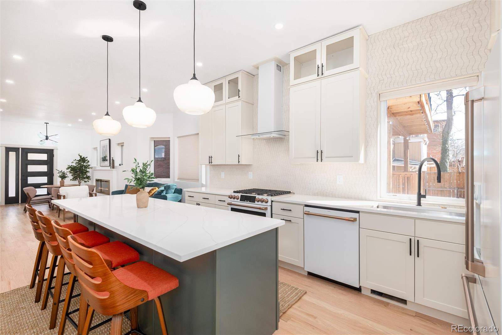 MLS Image #13 for 1643  adams street,denver, Colorado