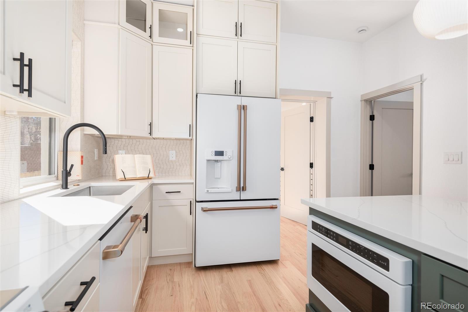 MLS Image #16 for 1643  adams street,denver, Colorado