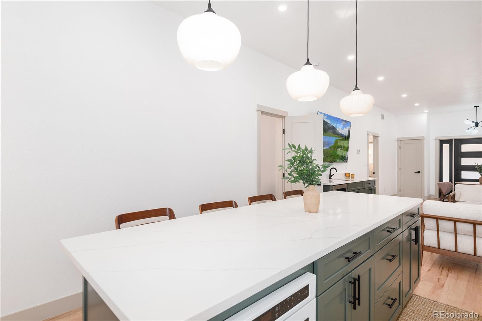 MLS Image #17 for 1643  adams street,denver, Colorado