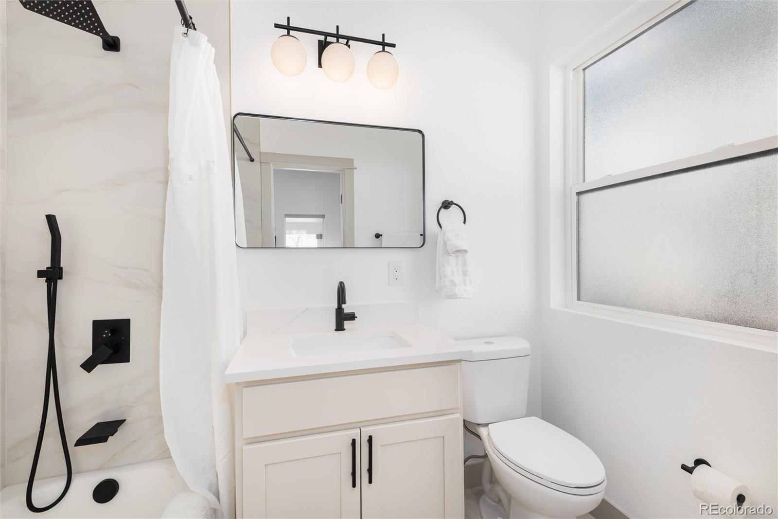 MLS Image #27 for 1643  adams street,denver, Colorado