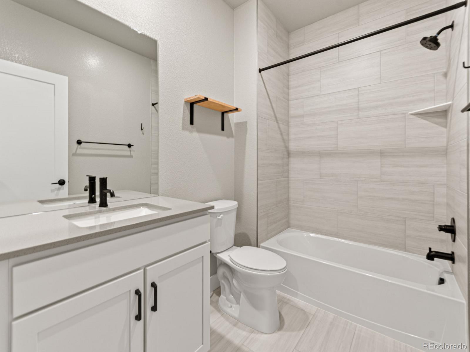 MLS Image #37 for 5096  lake trail court,firestone, Colorado