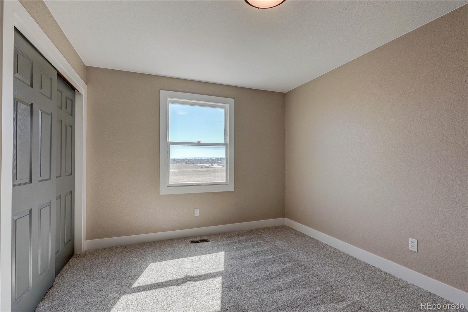 MLS Image #11 for 9418  lou drive,thornton, Colorado