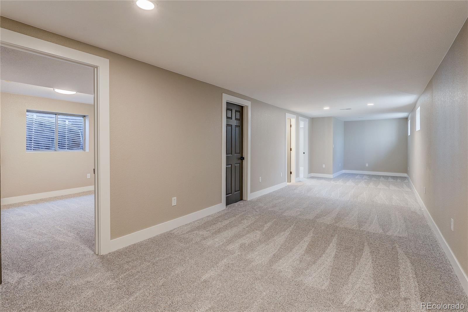 MLS Image #22 for 9418  lou drive,thornton, Colorado