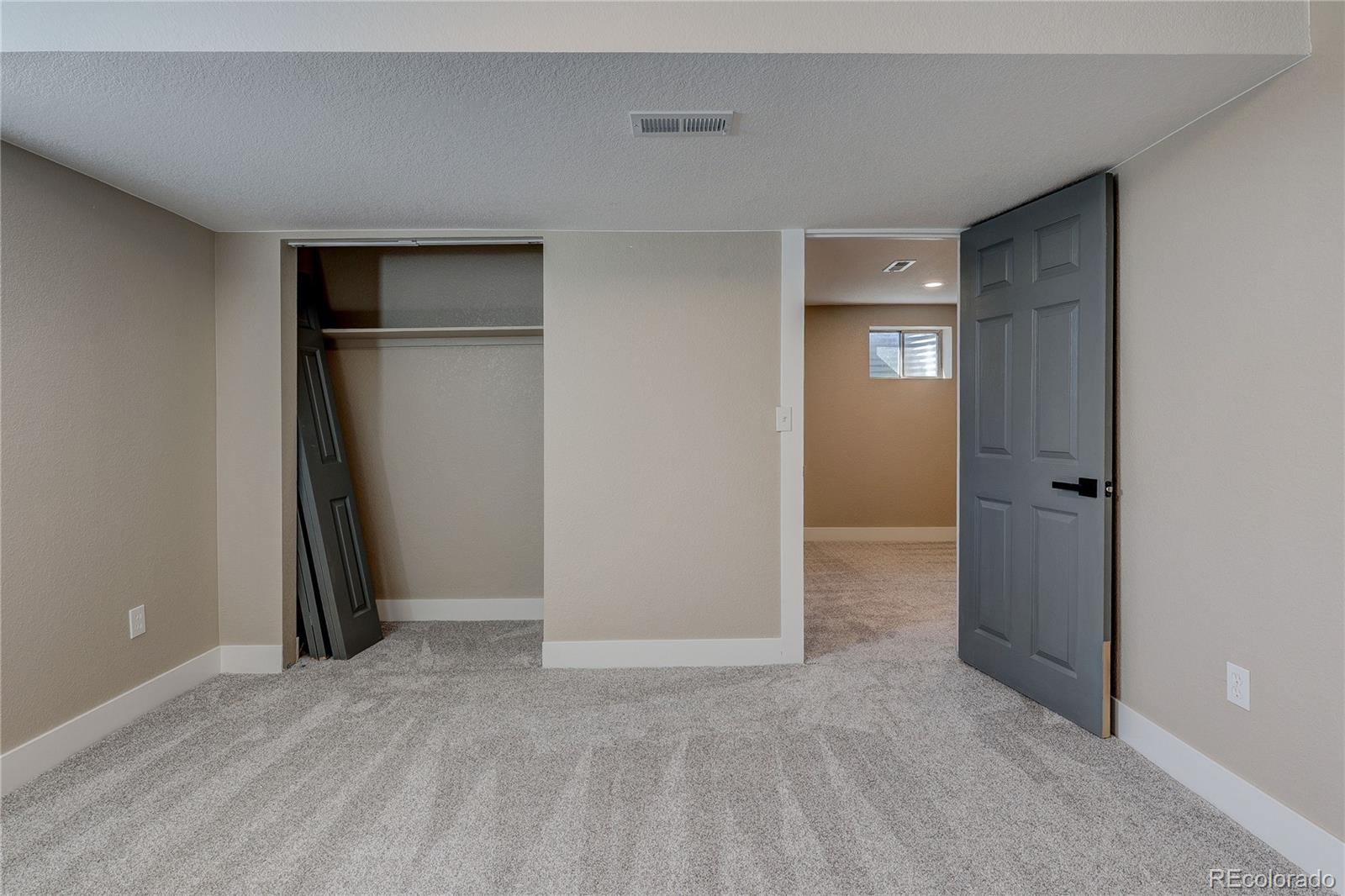 MLS Image #27 for 9418  lou drive,thornton, Colorado