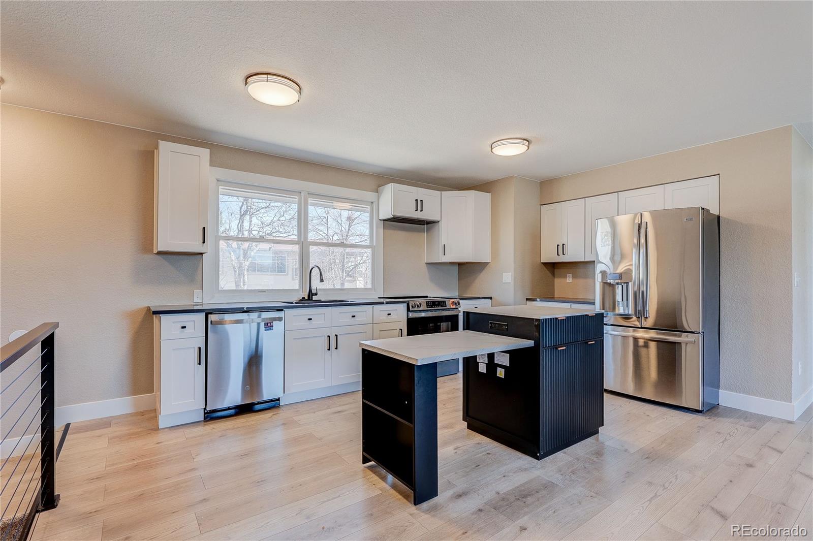 MLS Image #3 for 9418  lou drive,thornton, Colorado
