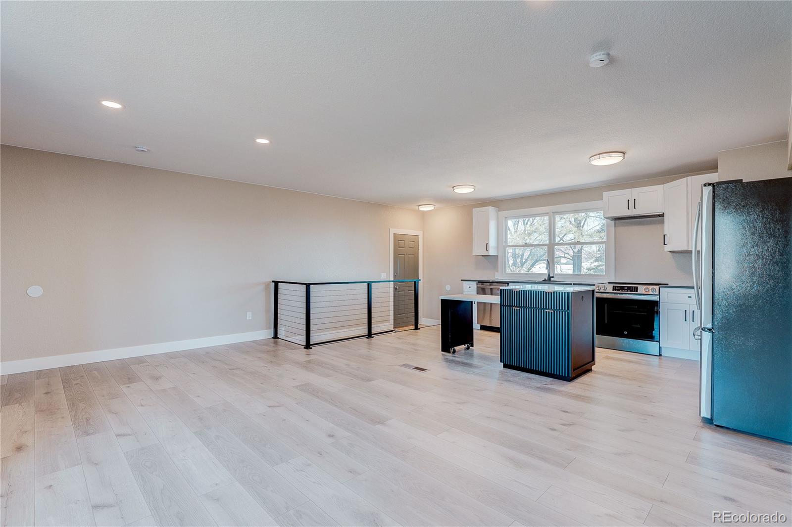 MLS Image #8 for 9418  lou drive,thornton, Colorado