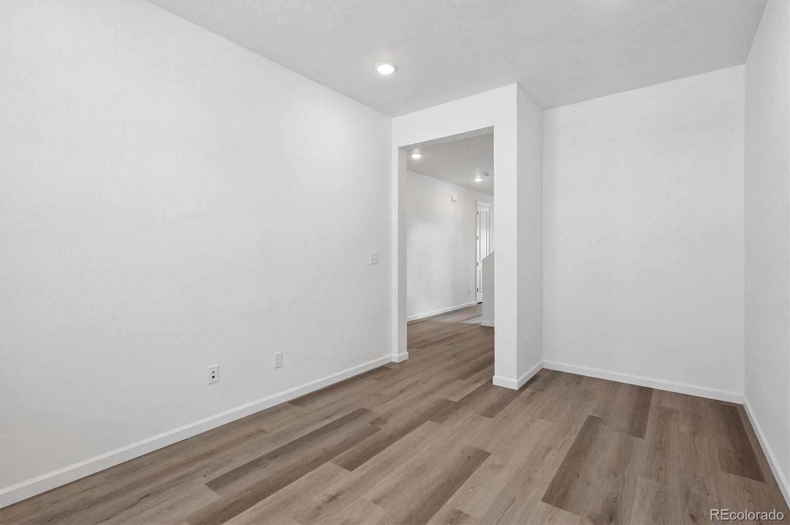 MLS Image #4 for 45950  wood thrush avenue,bennett, Colorado