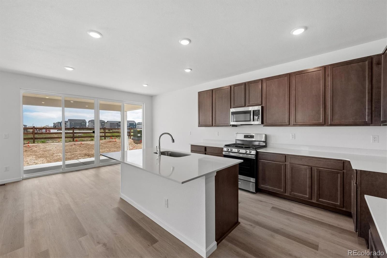 MLS Image #6 for 45950  wood thrush avenue,bennett, Colorado