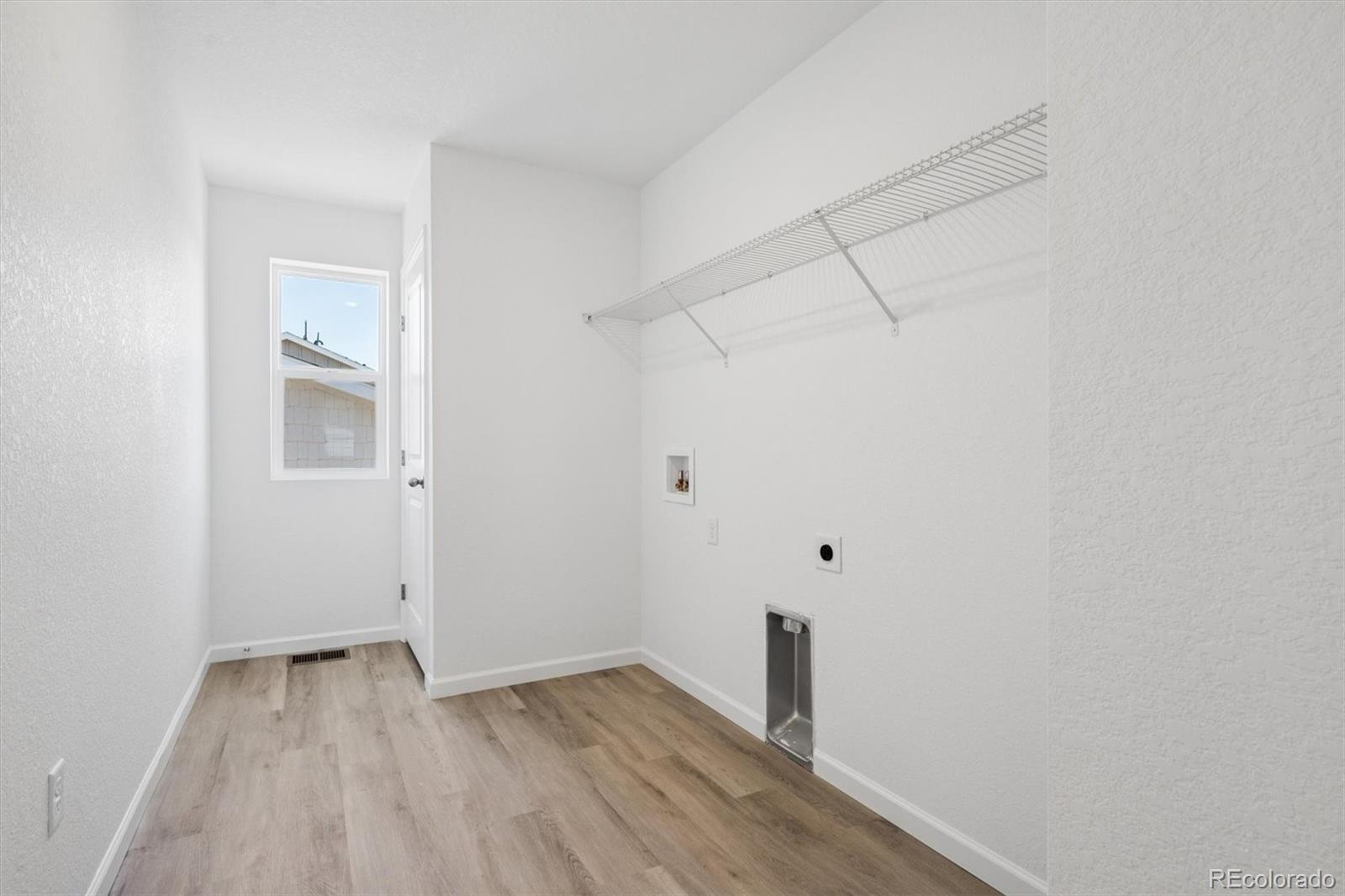 MLS Image #14 for 45935  gentry avenue,bennett, Colorado