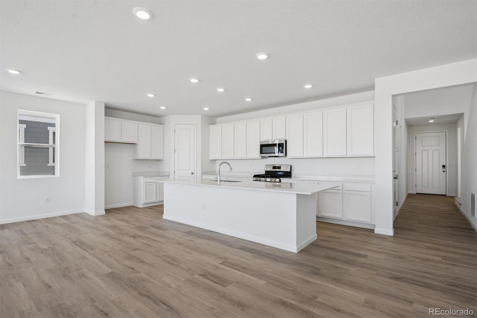 MLS Image #5 for 45935  gentry avenue,bennett, Colorado