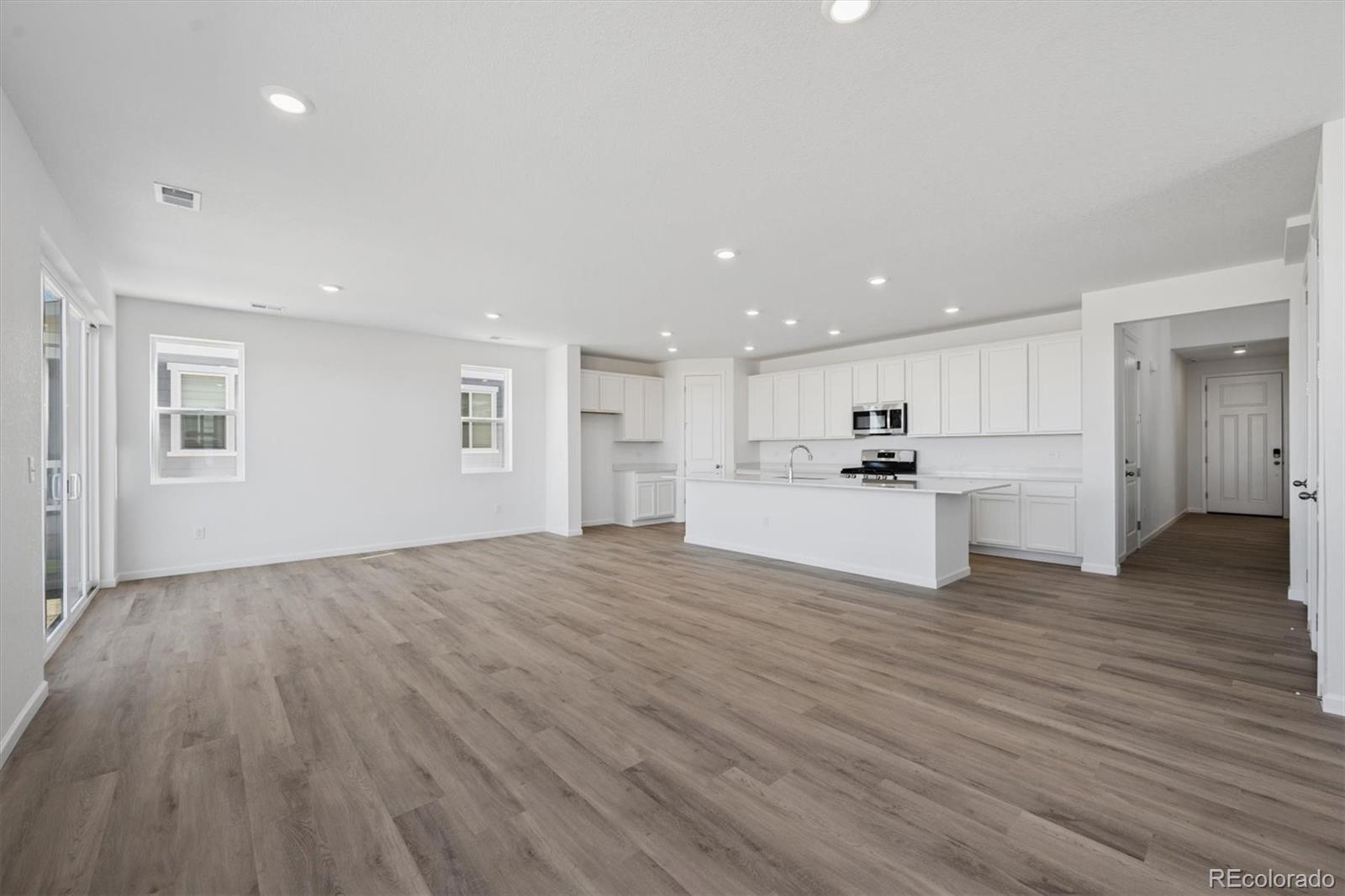 MLS Image #7 for 45935  gentry avenue,bennett, Colorado