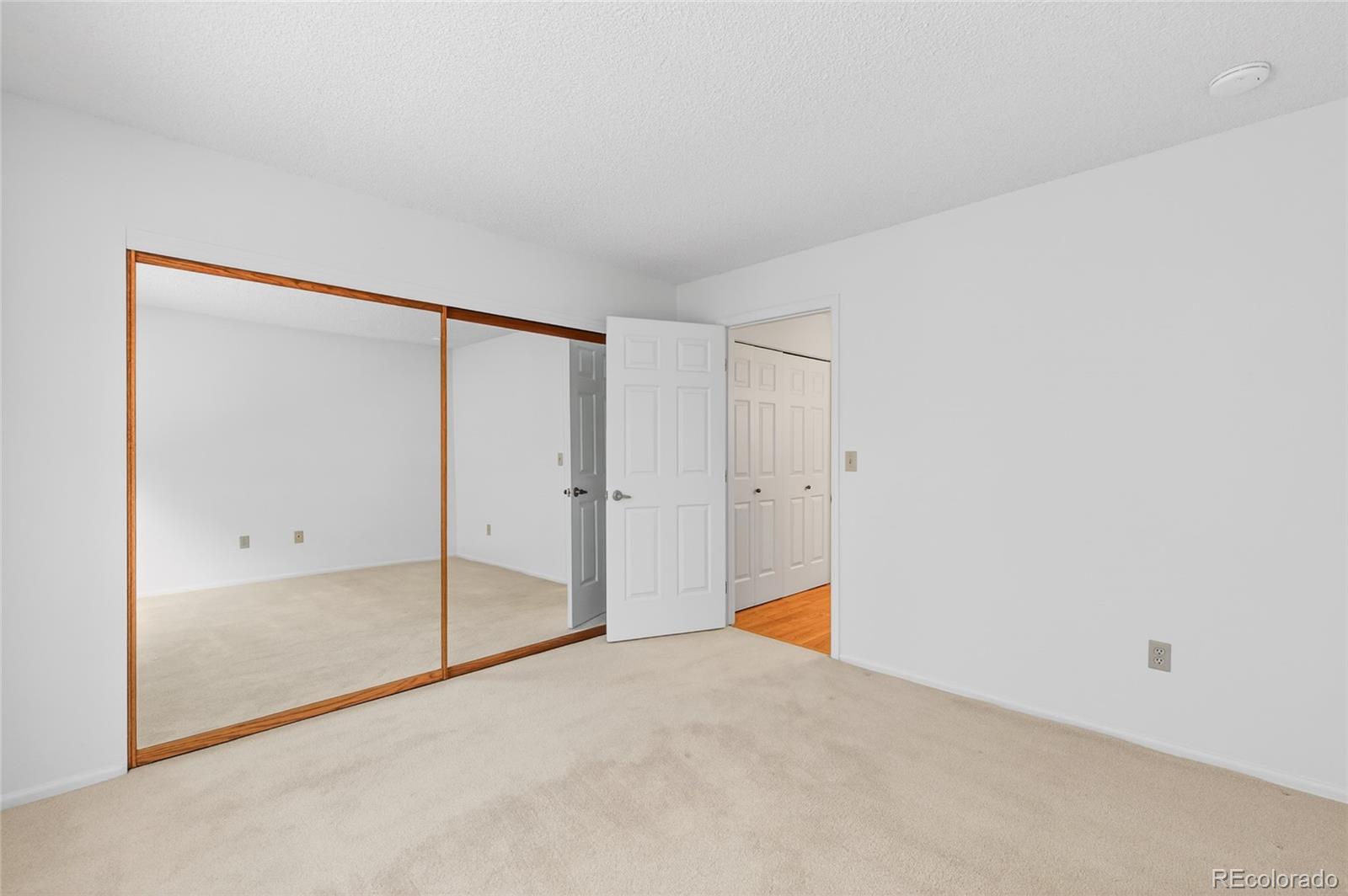 MLS Image #19 for 6  abernathy court,highlands ranch, Colorado
