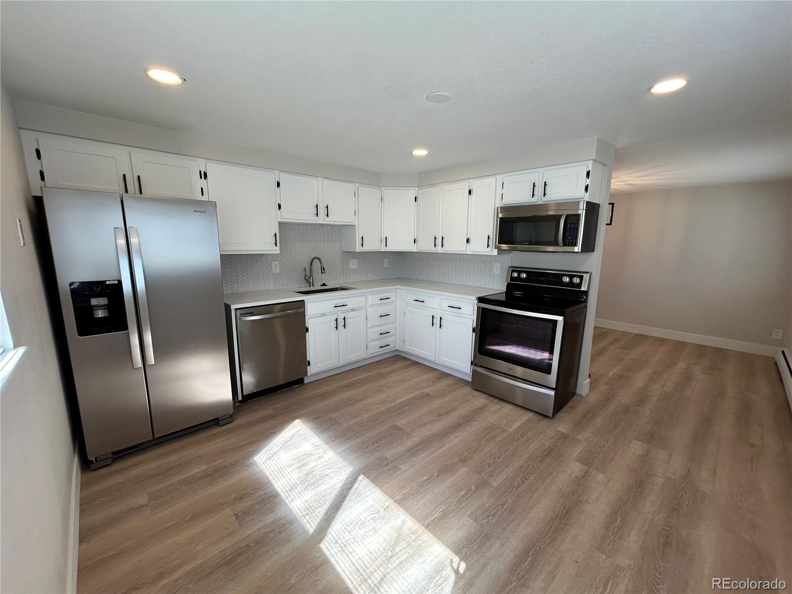 MLS Image #8 for 339 s ursula way,aurora, Colorado