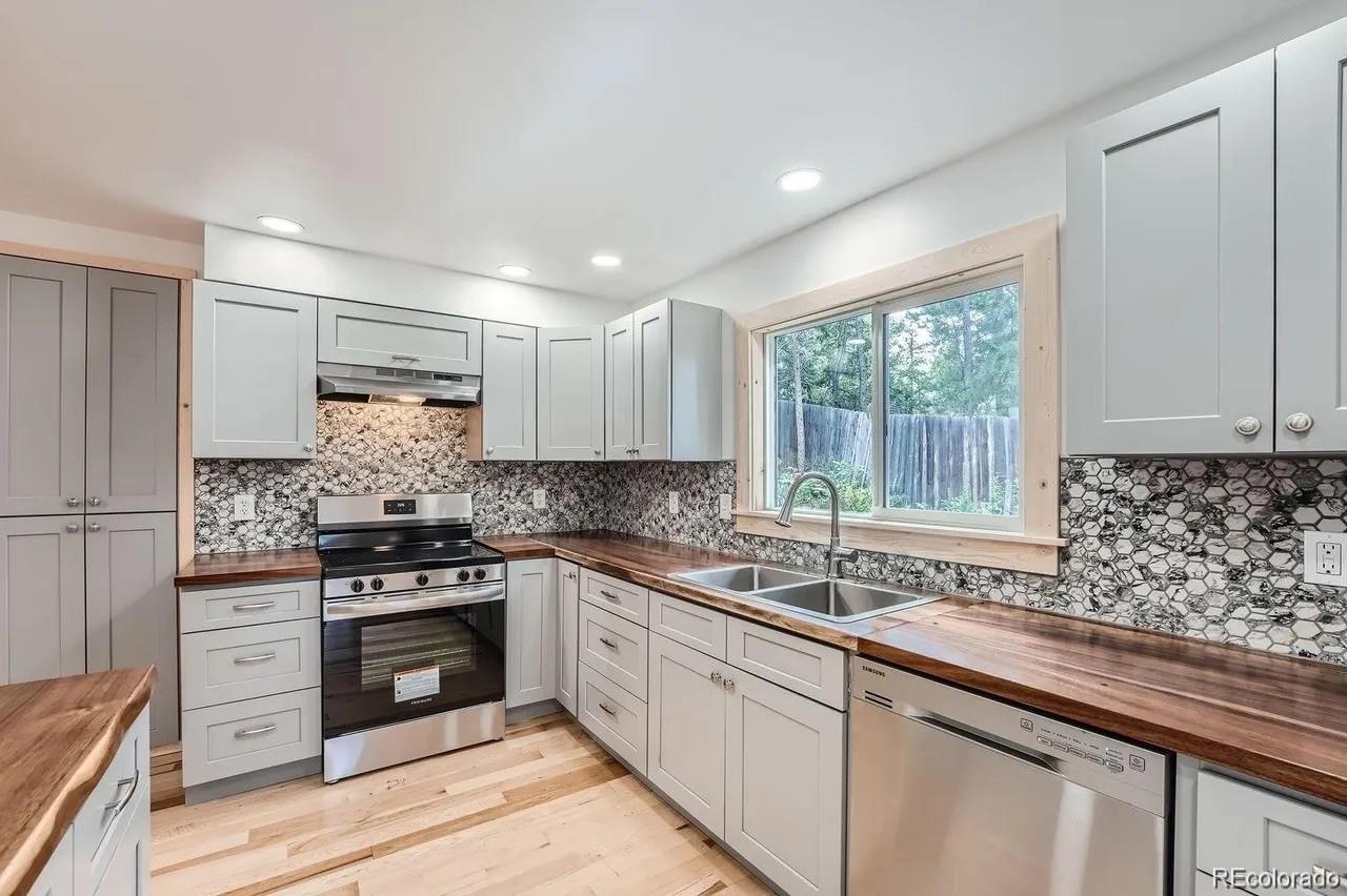 MLS Image #14 for 192  signal rock road,golden, Colorado