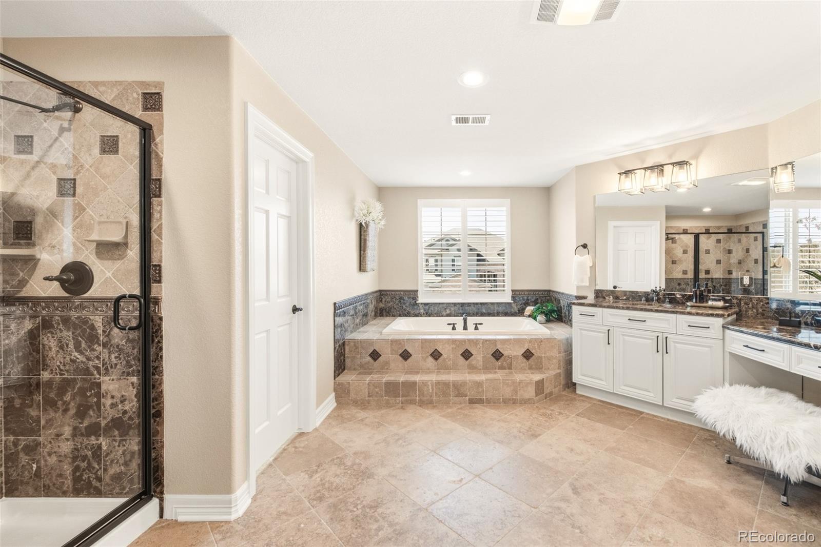 MLS Image #26 for 26746 e peakview drive,aurora, Colorado