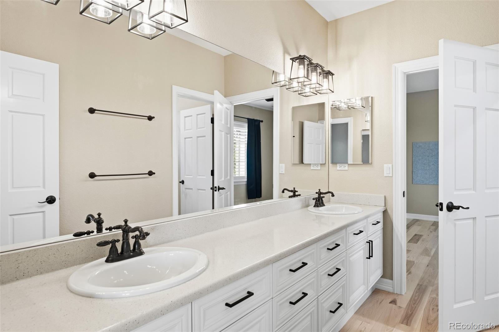 MLS Image #29 for 26746 e peakview drive,aurora, Colorado